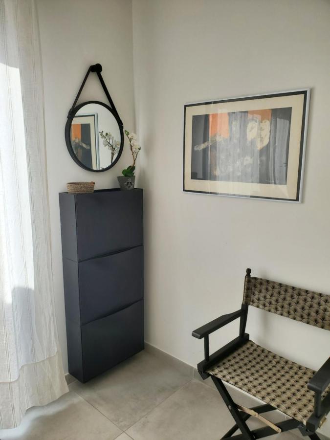 Charmant Studio Moderne Avec Exterieur "Dormir En Provence" Фонтвілль Екстер'єр фото